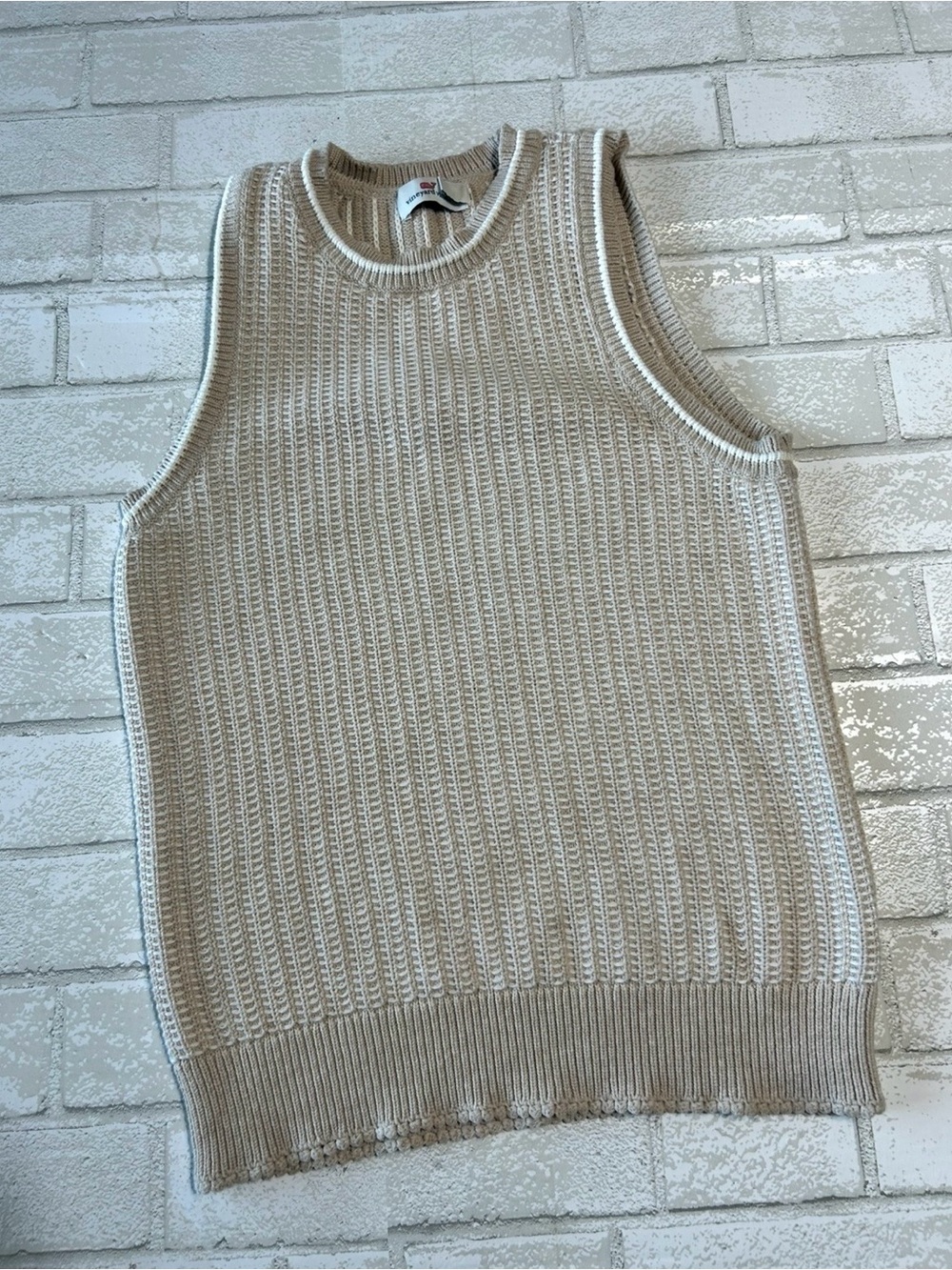 Vineyard Vines Woman’s Sweater Vest Preppy Coastal Classic Knit Size Small